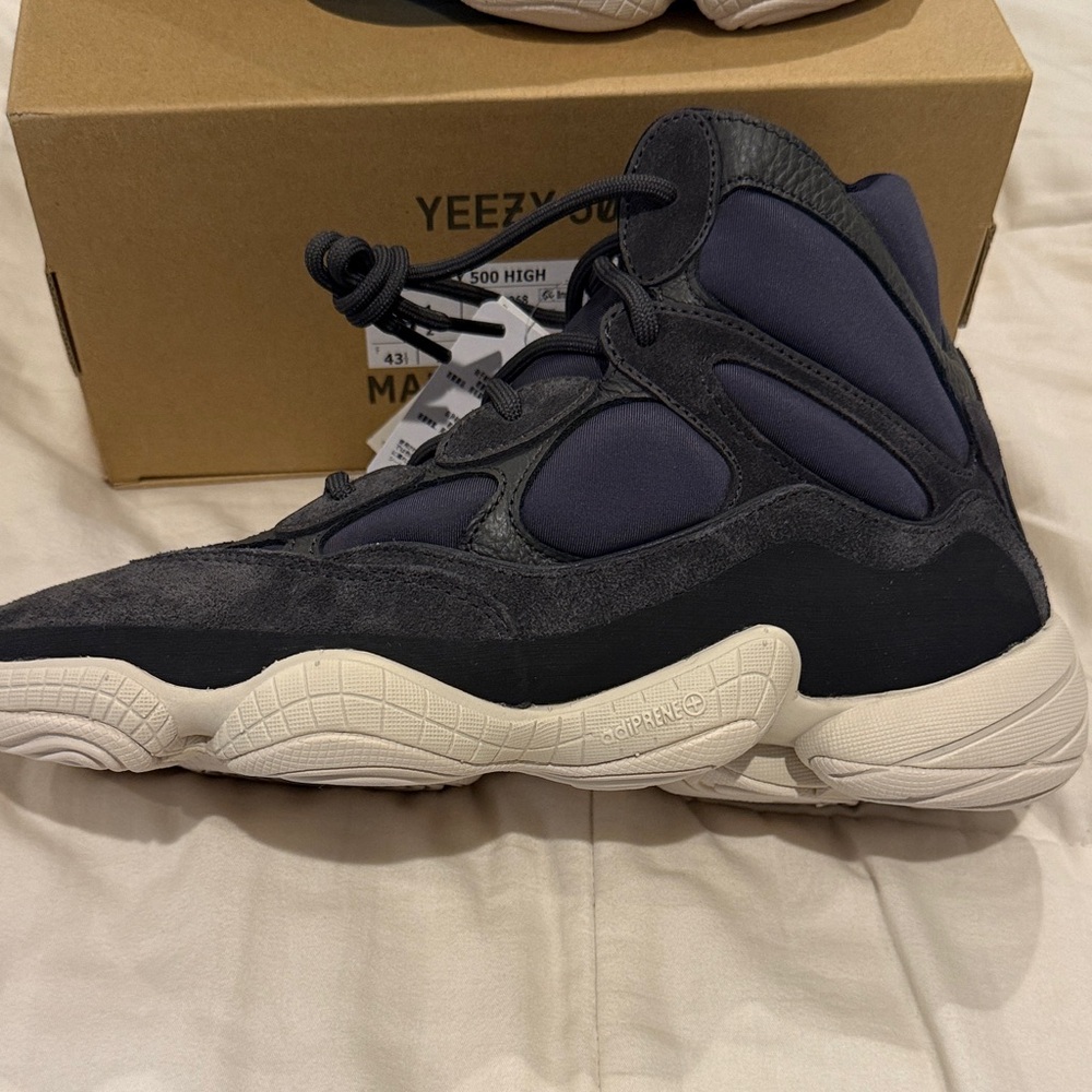 adidas Yeezy 500 High - Charcoal and Cream - Picture 3 of 5